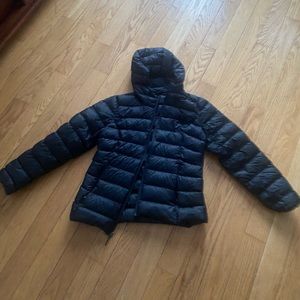 Eddie Bauer Cirruslite down jacket with hood woman’s  size medium